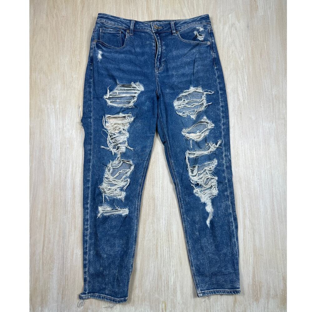 American Eagle Mom Jean Medium Wash High Rise Distressed Stretch Denim Jeans 12